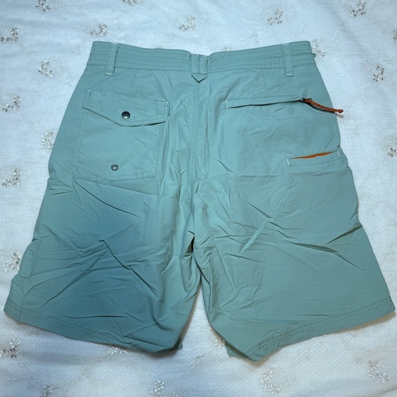 Howler Brothers Hybrid Shorts – Size 33 – Light Sage Green - Picture 2 of 4